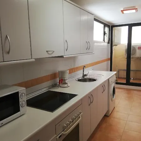 Bajo Con Jardin Propio En Valle Del Golf!! Apartment *