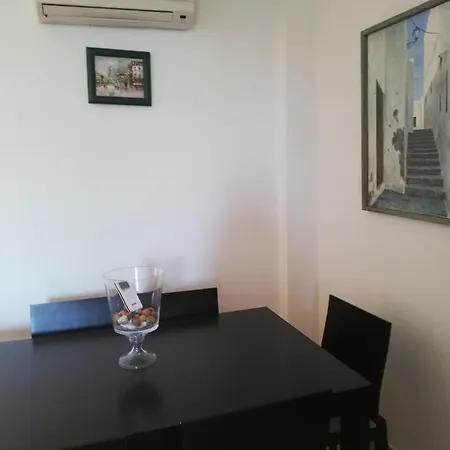 Bajo Con Jardin Propio En Valle Del Golf!! Apartment